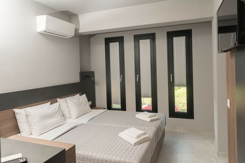 Hotel Elizabeth Queen Luxuxy Rooms