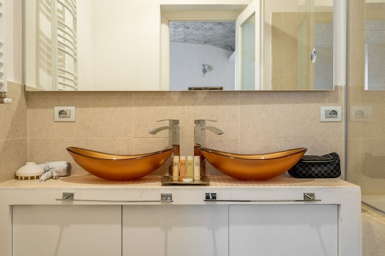 Prince's Suite Luxury Business Collection