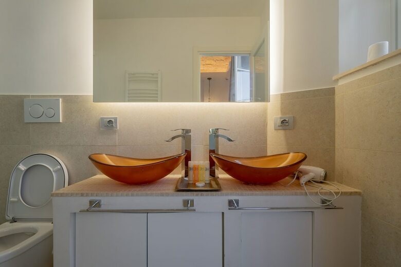 Prince's Suite Luxury Business Collection