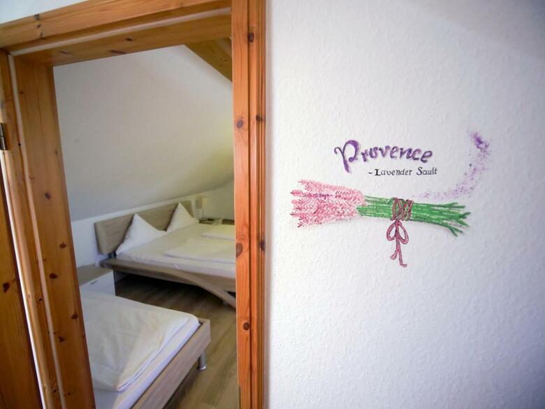 Hostal G�stehaus Schmidt