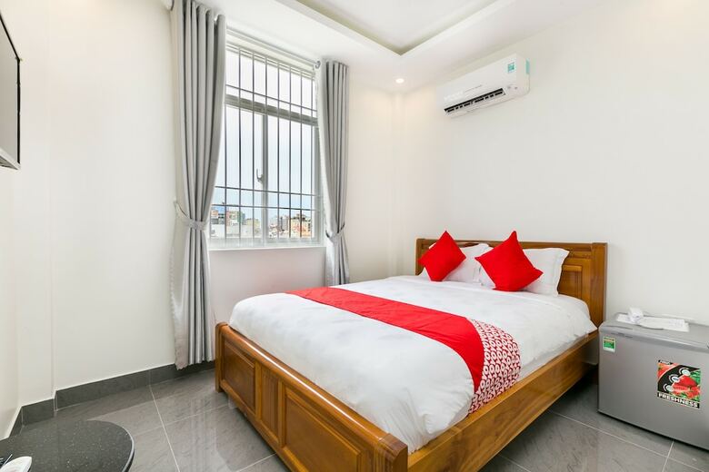 Oyo 365 Rose Hotel