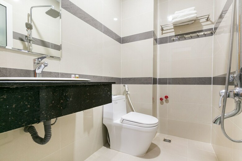 Oyo 365 Rose Hotel