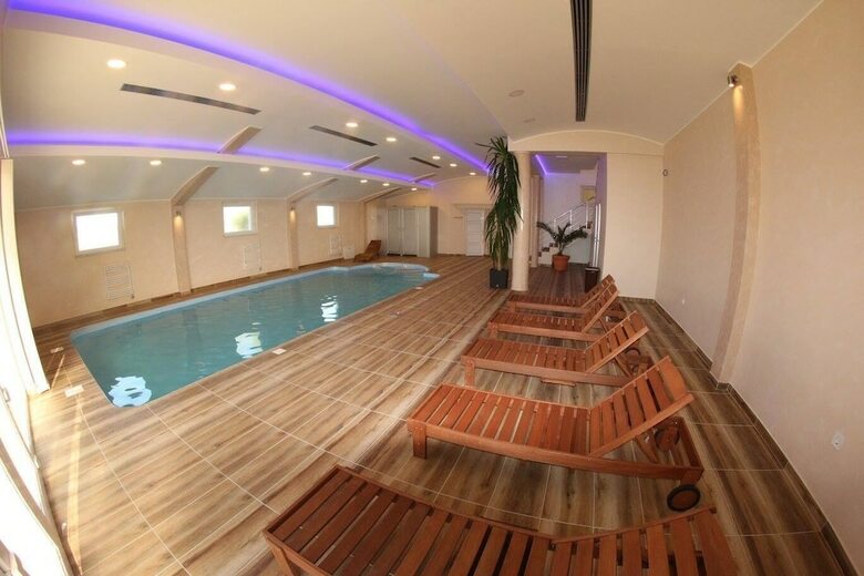 Hotel Lux