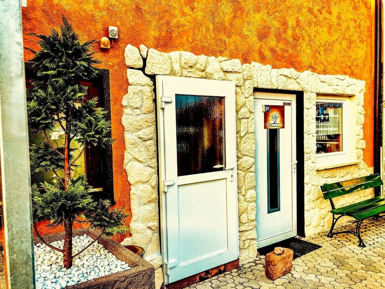 Hostal Europa Pension Zum Gr�nen Baum