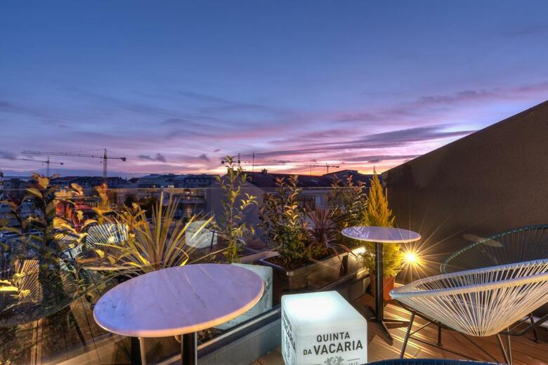 The Convo Porto Hotel & Apartment
