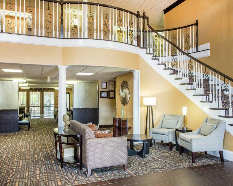 Hotel Comfort Inn & Suites At Stone Mountain