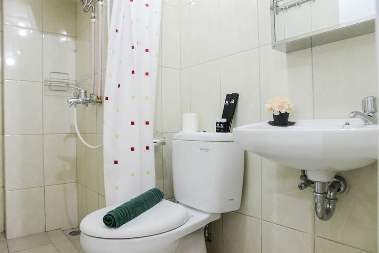 Exclusive 2br Springlake Summarecon Bekasi Apartment