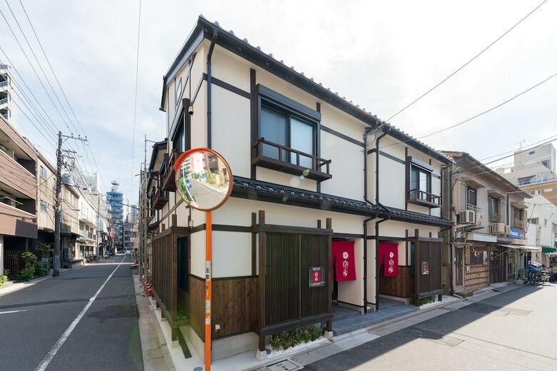 Yadoya Asakusa Sen No Kaze