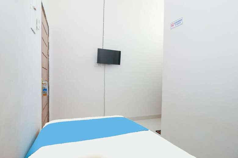 Hotel Airy Eco Soekarno Hatta Labuan Bajo