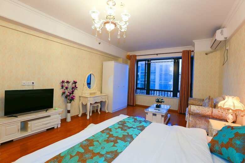 Mango Holiday Apartment Hotel