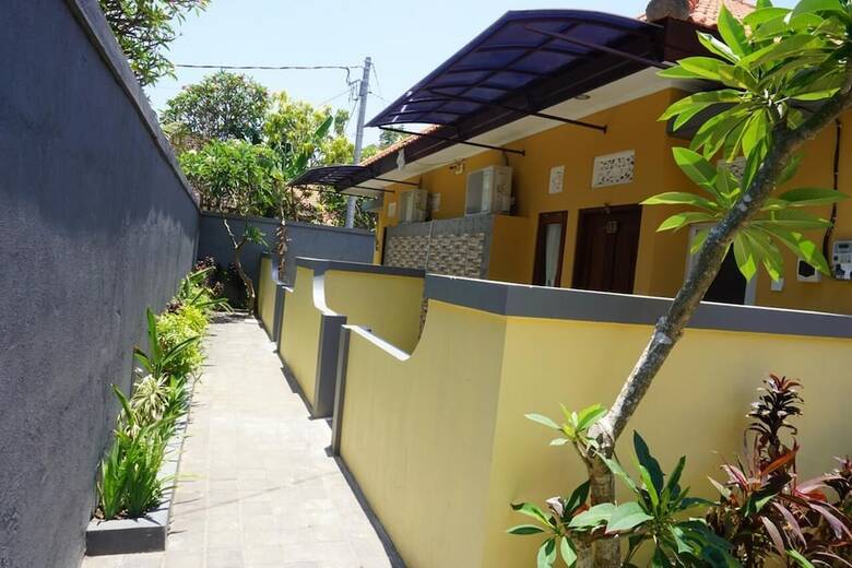 Bed & Breakfast Kubu Karang Homestay