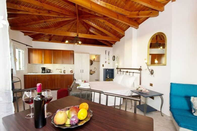 Apartamentos Eros Loft With Pool Near The Beach