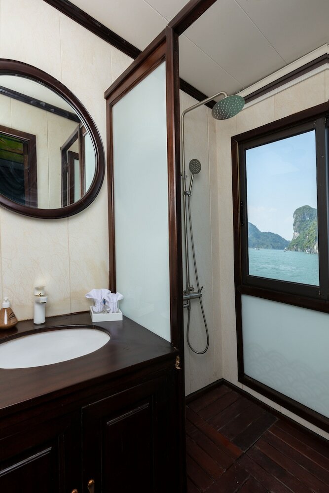 Santa Maria Cruises Halong Bay