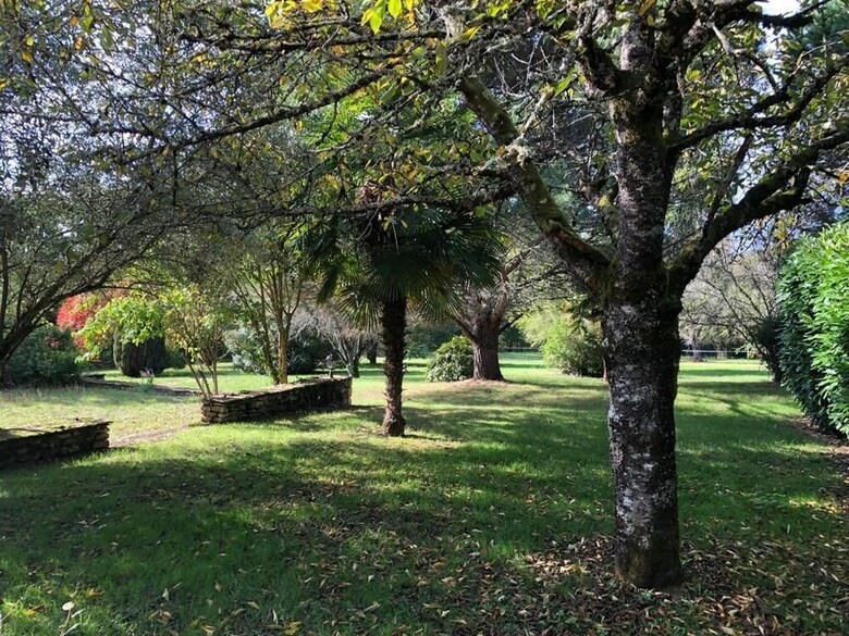 Bed & Breakfast Le Domaine Aubazen