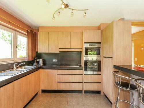 Holiday Home Wima Bomal Sur Ourthe I
