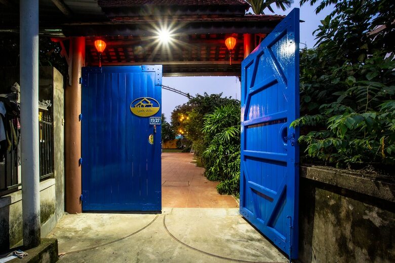 Hotel Dinh Villa