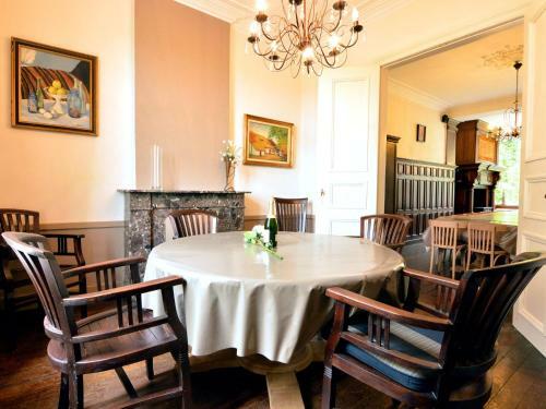 Holiday Home Au Clocher Ferrieres