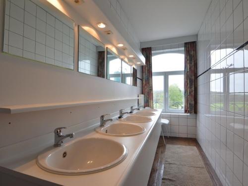 Holiday Home Au Clocher Ferrieres