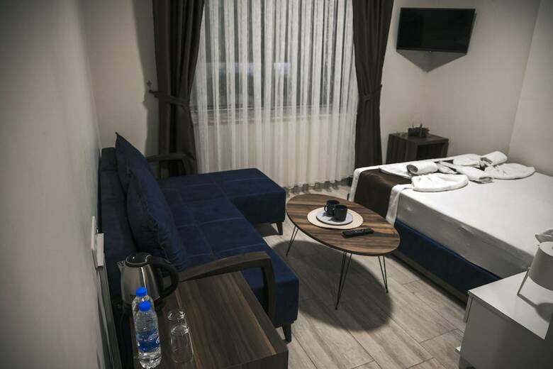 Hotel Bornova Otel