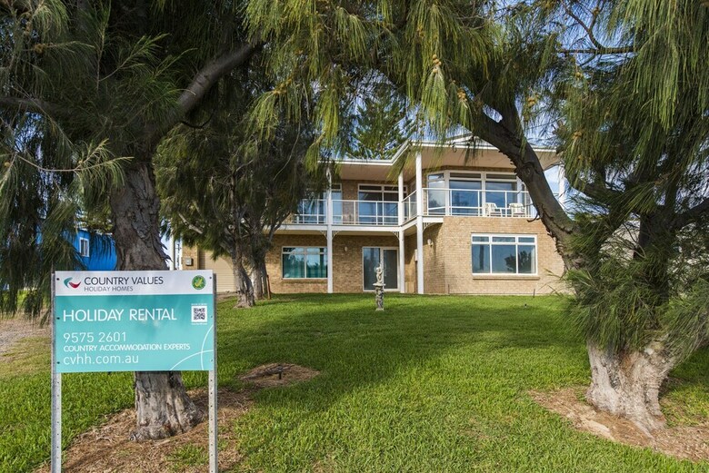Mario's - Ideal For Two Families Ocean Views Pet Friendly