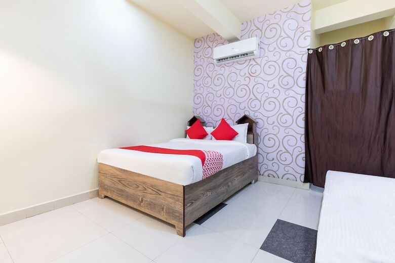 Spot On 42687 Hotel Verma Palace