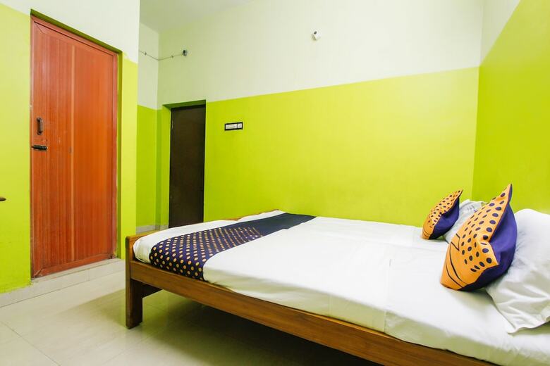 Hotel Spot On 60738 Senaithalaivar Residency