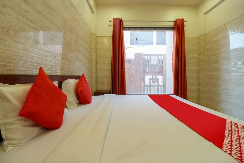 Hotel Oyo 62741 Giriwar Nikunj