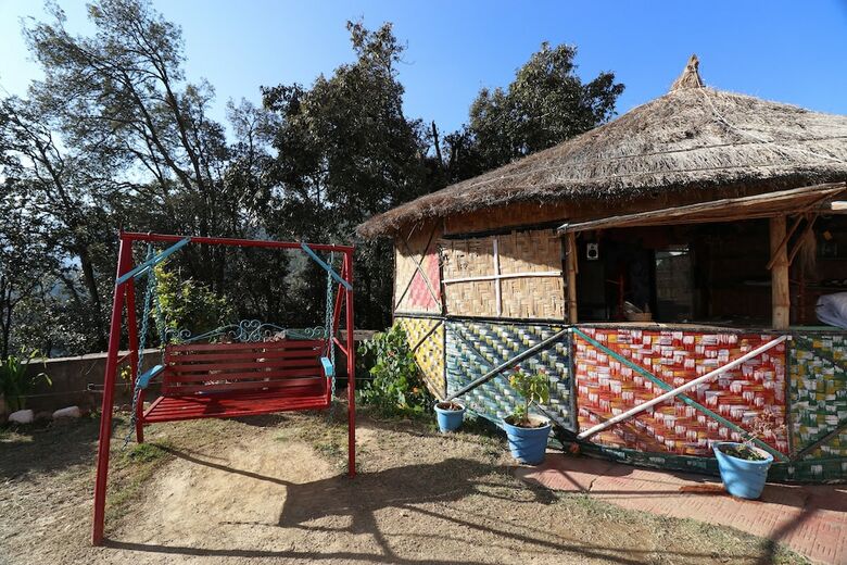 Hotel Oyo 27612 Maitri Holiday Home