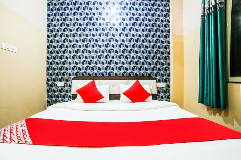 Hotel Oyo 44135 Jyoti Palace