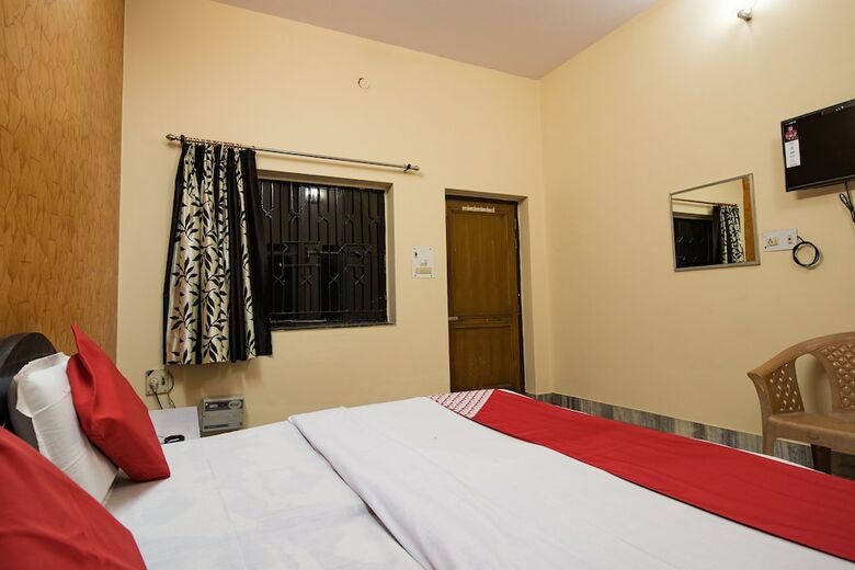 Hotel Oyo 42790 Mukund Resort