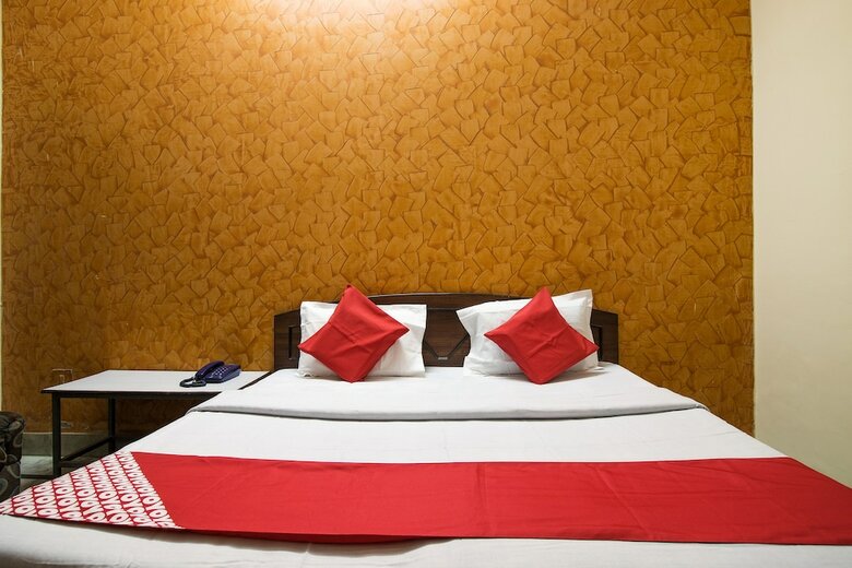 Hotel Oyo 42790 Mukund Resort
