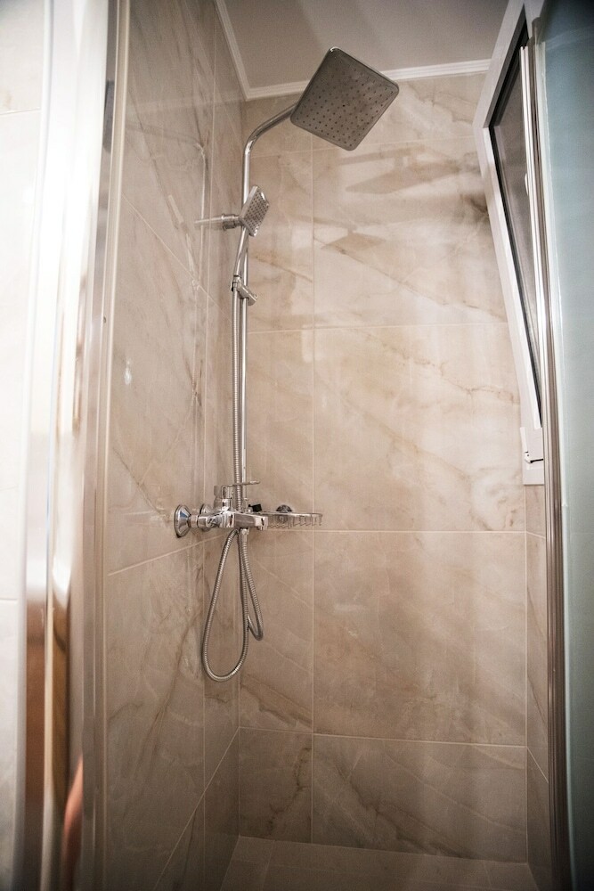 Aparthotel Rastoni Athens Suites Near Acropolis