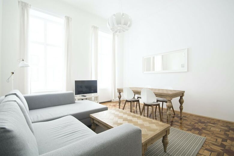 Heymi Apartments In City Center