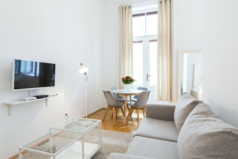 Heymi Apartments In City Center