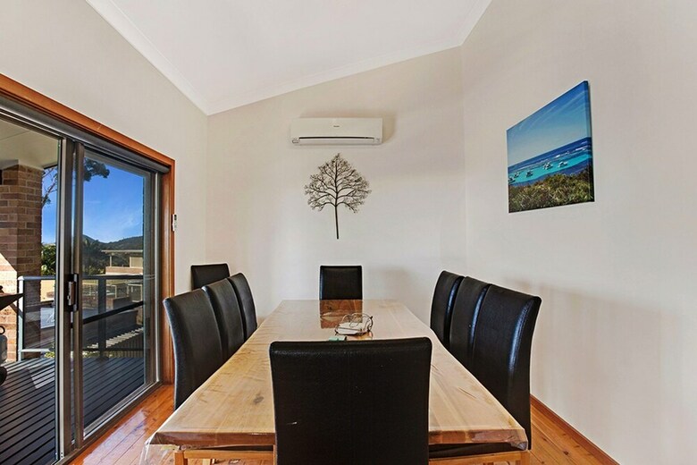 Away @ Nelson Bay, 29 Wollomi Avenue