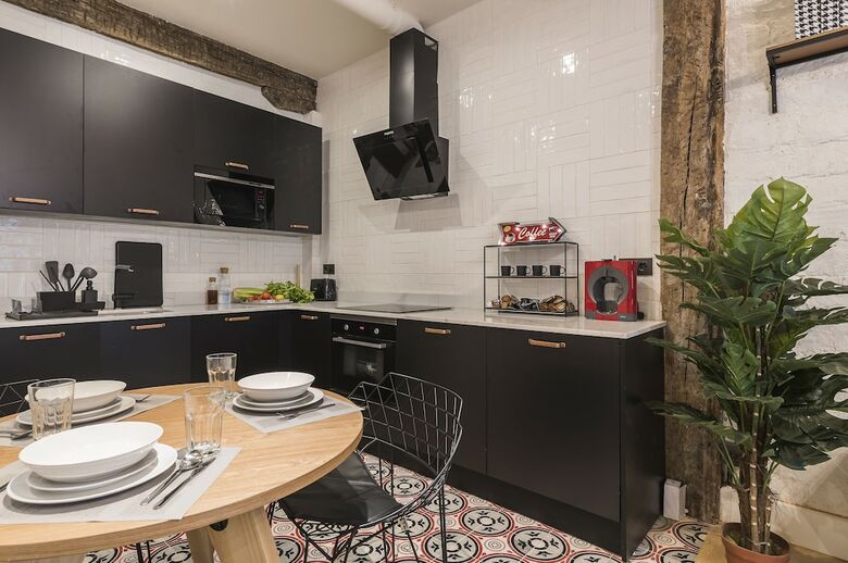 Apartamentos Renovado Y Elegante Apto C�ntrico By SH