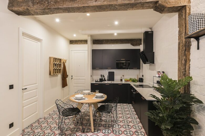 Apartamentos Renovado Y Elegante Apto C�ntrico By SH
