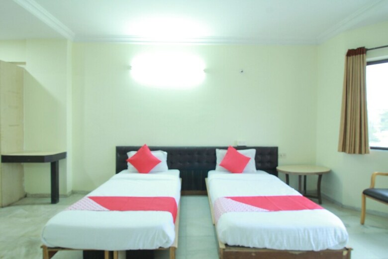 Oyo 47459 Hotel Bagdia International