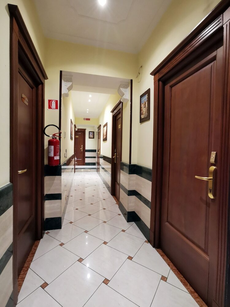 Hotel Valentino Palace