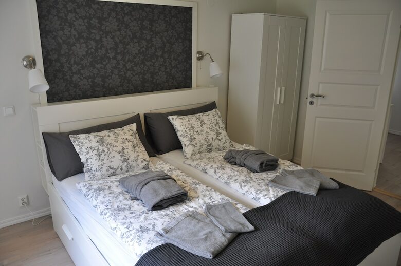 Hotell & Pensionat Bj�rkelund
