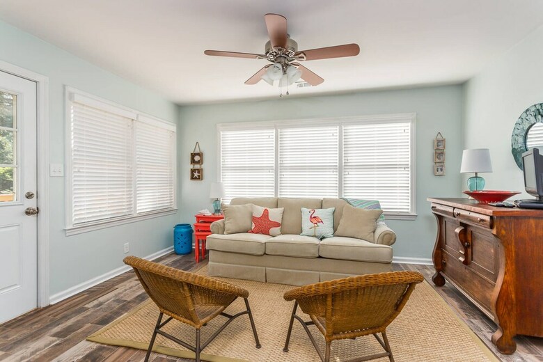 647 Demere Way By Hodnett Cooper