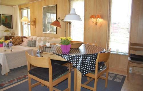 Holiday Home Hou Plantage Tranek�r V