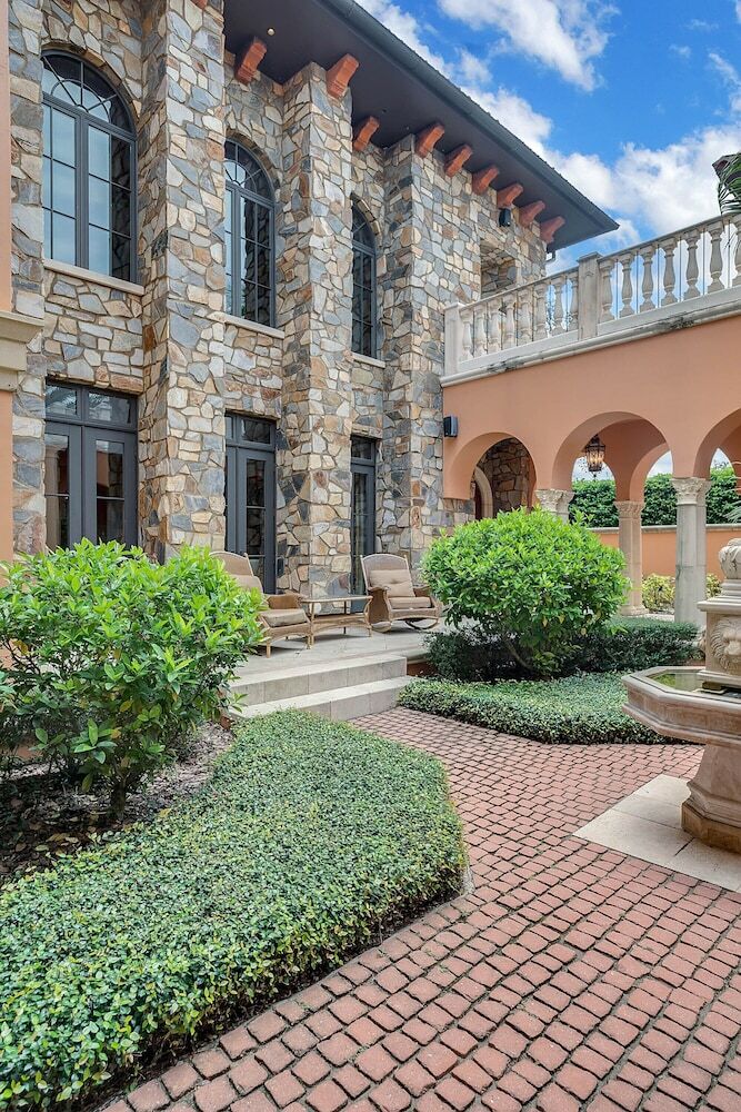 Casa Bella Mansion Near Disney World