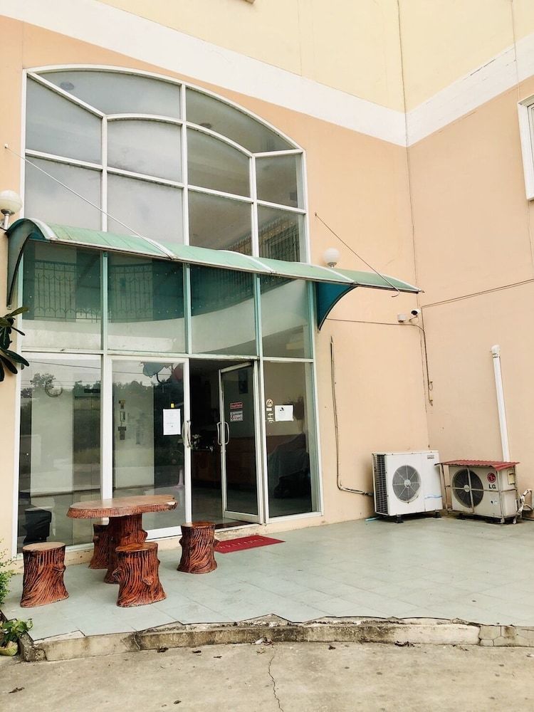 Hotel Vk & Residence Kanchanaburi