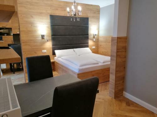 Aparthotel Golden Star - Premium Apartments