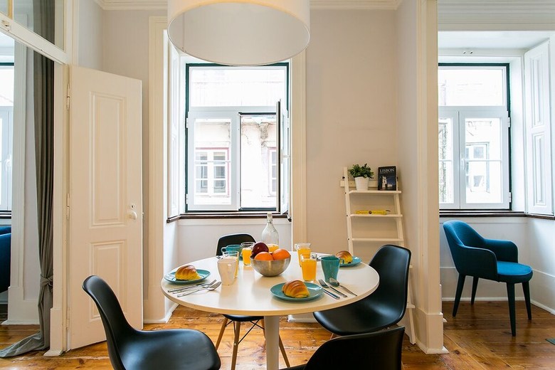 Elegant Bairro Alto Apartment Rentexperience
