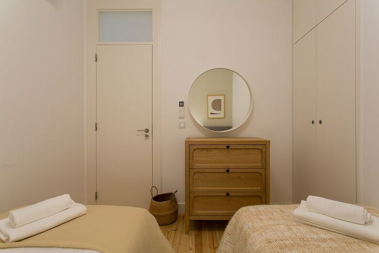 Elegant City Deluxe Apartment Rentexperience