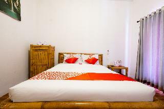 Hotel Oyo 1661 Gili Hill Cottage
