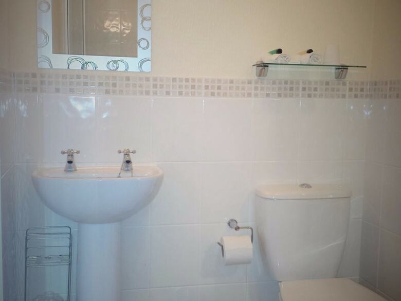 Hotel Ascot House - Guest House