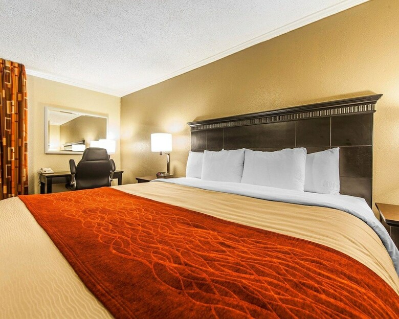 Hotel Comfort Inn & Suites Cleveland